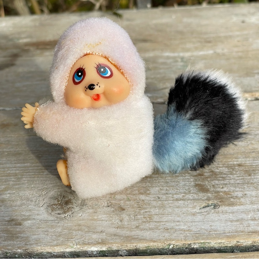 Vintage toy MONCHICHI gripper Clip on animal Jingle Bell Tail anthropomorphic